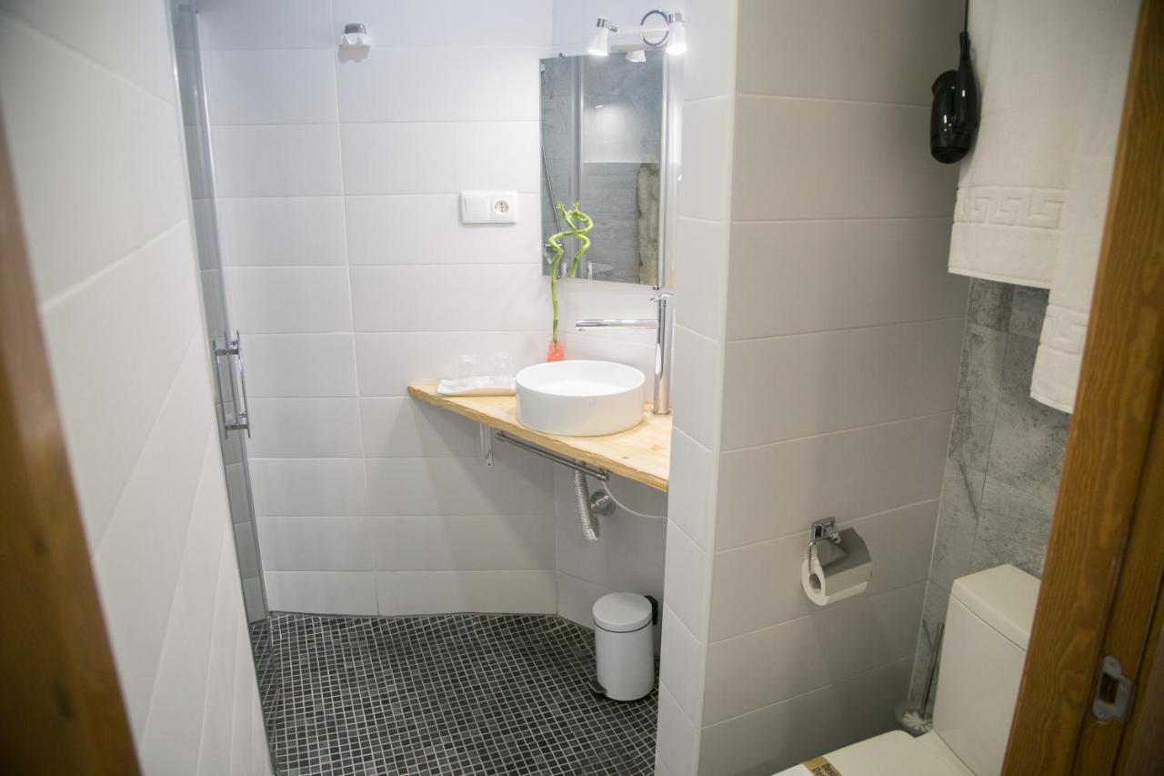 Apartamentos Turisticos La Casa Vieja Sabiote Eksteriør billede