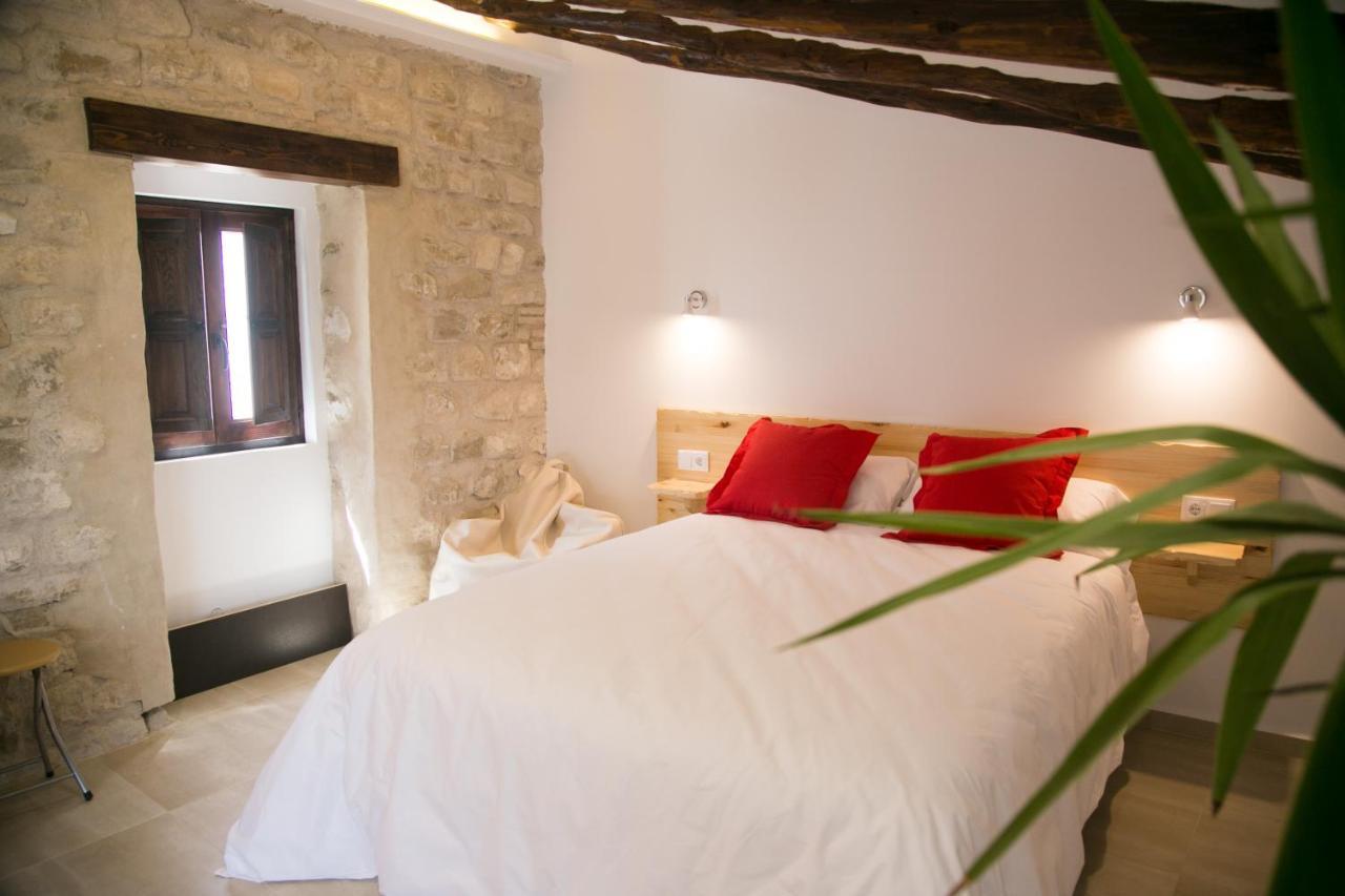 Apartamentos Turisticos La Casa Vieja Sabiote Eksteriør billede