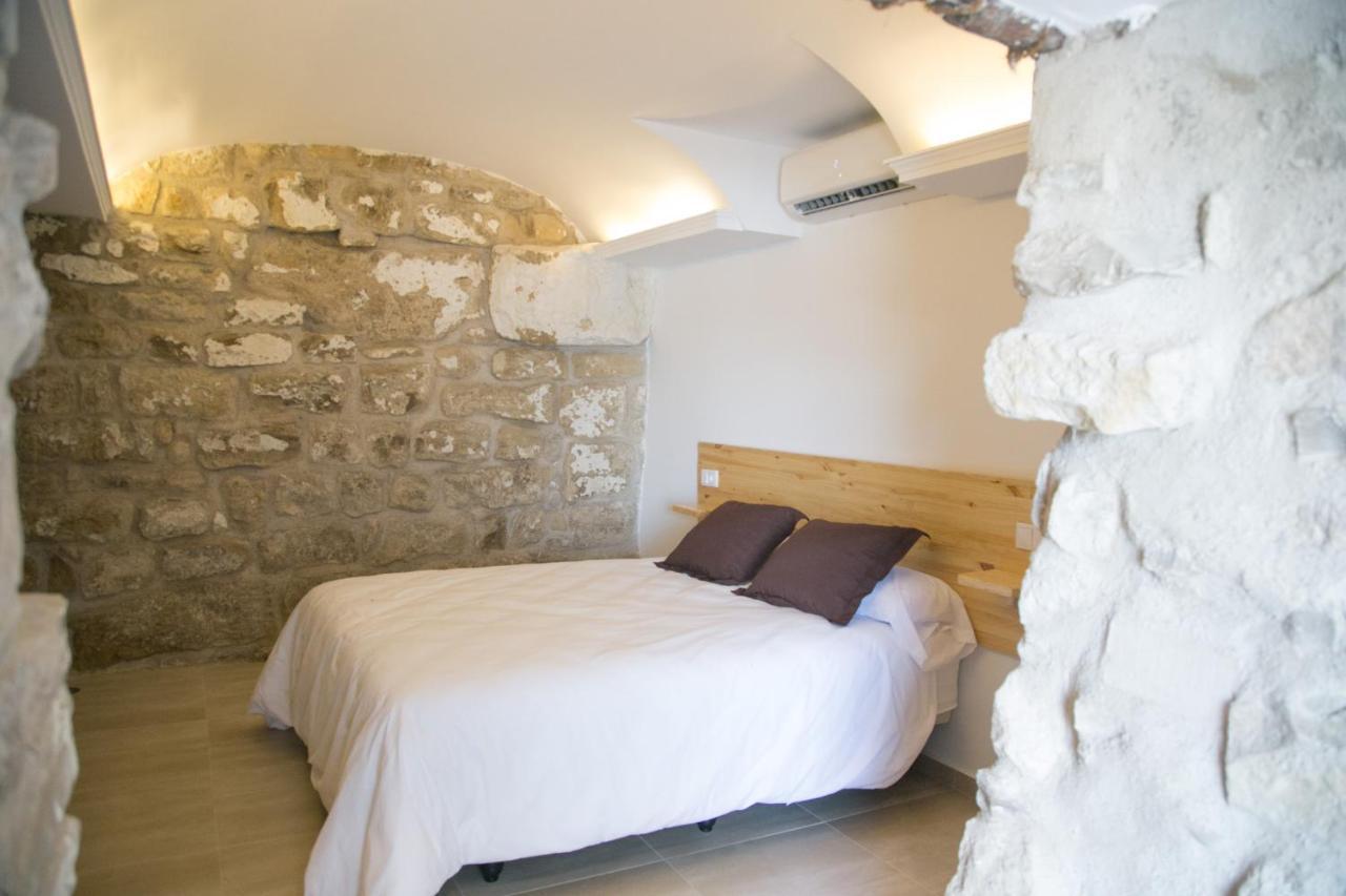 Apartamentos Turisticos La Casa Vieja Sabiote Eksteriør billede